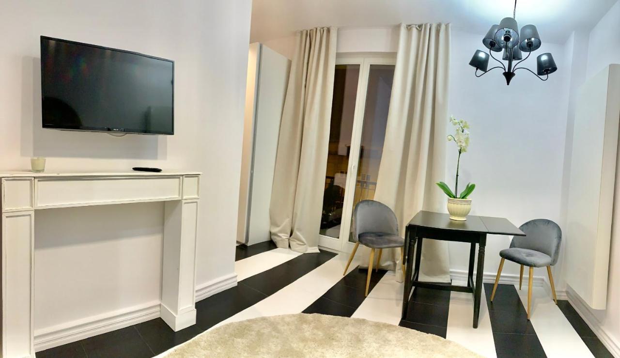Appartamento D&M Apart Suraska 4 Białystok Esterno foto
